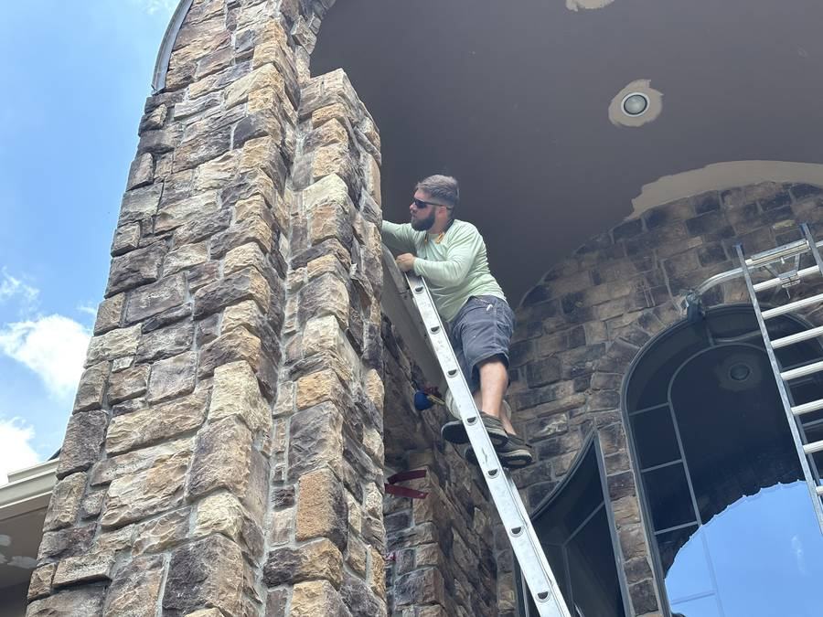 Reise on the ladder
